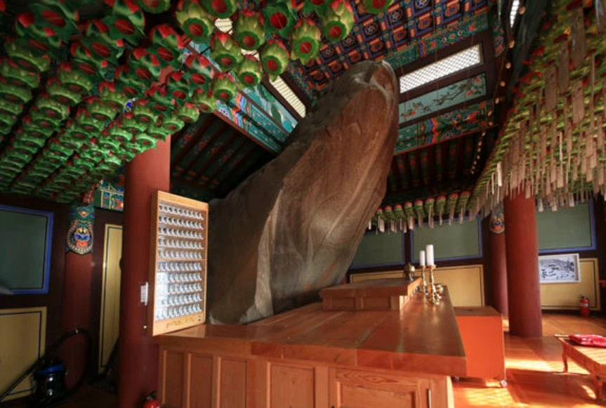 한국에서 제일 특이한 지형 중 하나.jpg_5.webp