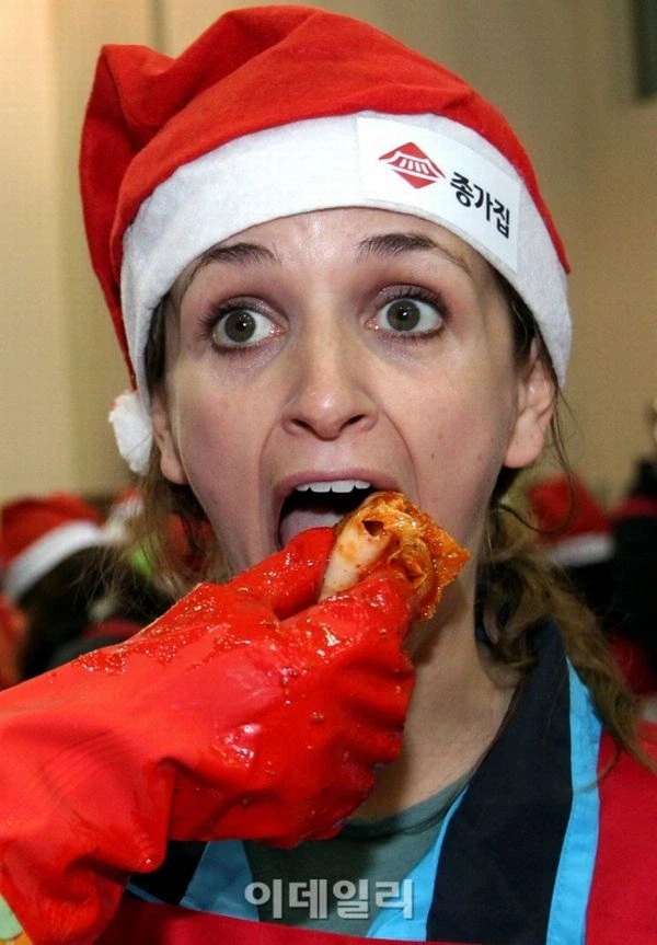 환절기라 그런지 목에서 자꾸 김치나와..._1.webp