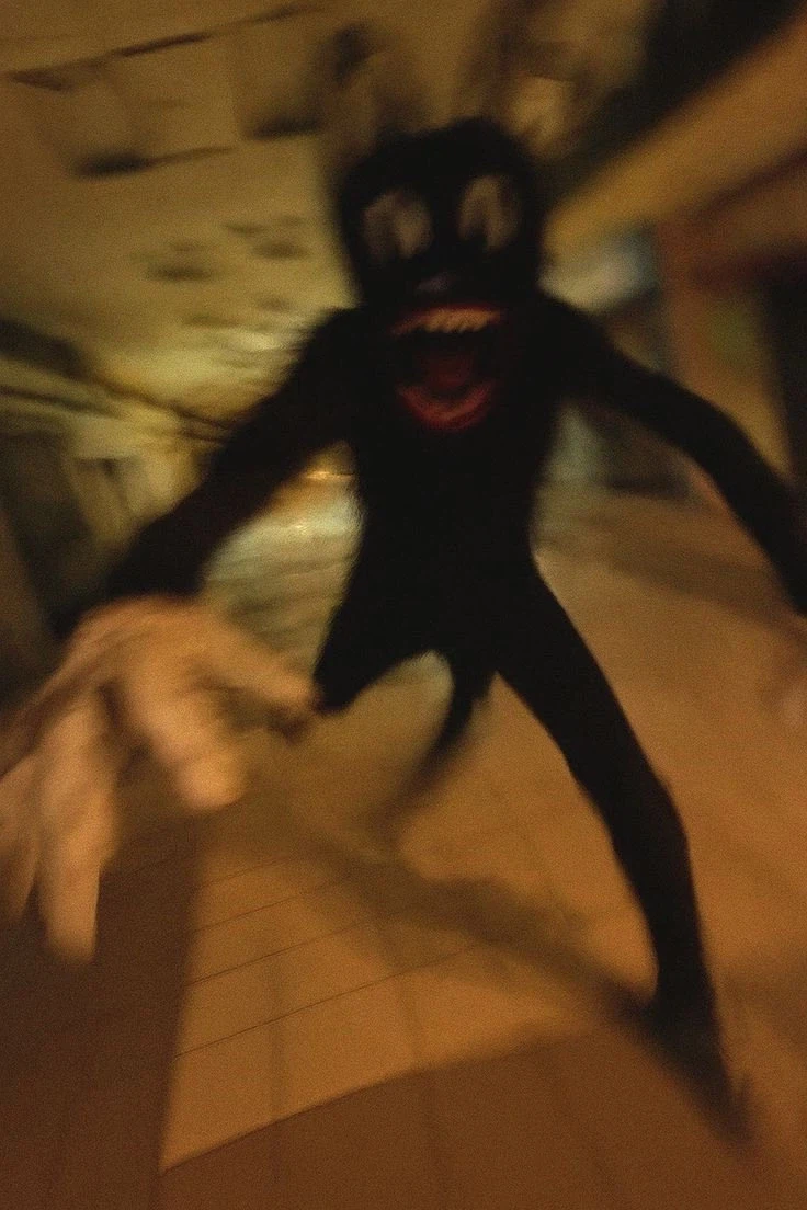 손님!!! 카드 두고 가섰어요!!!_1.webp