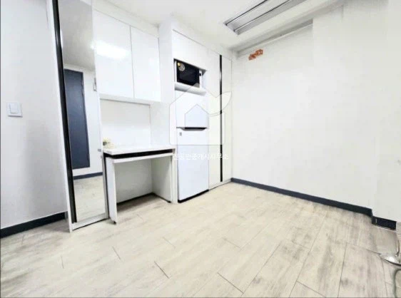 서울 원룸에서만 볼 수 있는 부동산 괴담..._3.webp