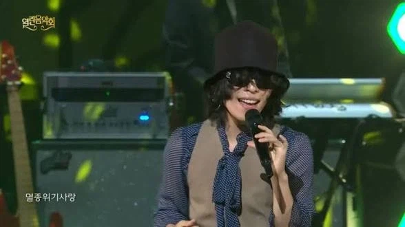 어느새부터 찬황이 지디병 소리 안듣는이유_1.webp