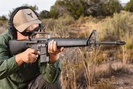 M16A1은 생각보다 불편하긴 했음._1.webp