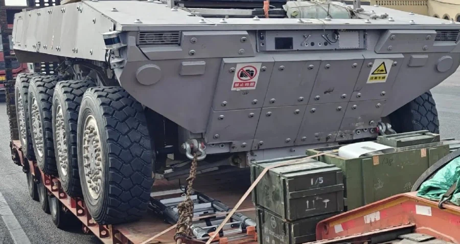 중국군 불명의 신규 105mm 무인전투차량(?) 포착_4.webp