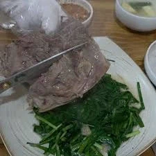 솔직히 돼지고기에서 가장 맛있는 부위는 뽈살이라고 생각해_3.webp