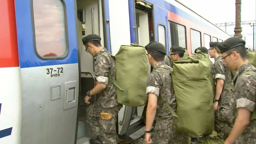 시상에서 가장 지루하고 재미없능 기차여행_2.webp