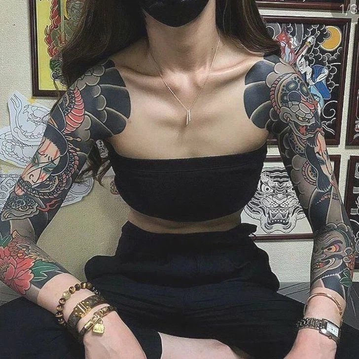 소신발언)문신은 일종의 증표같은거지_1.webp