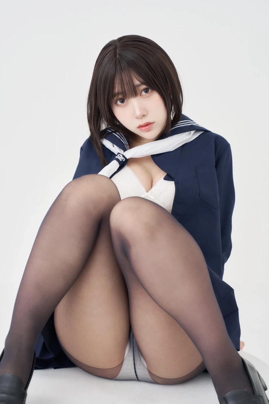 짤녀꼴리면 퇴근함_1.webp