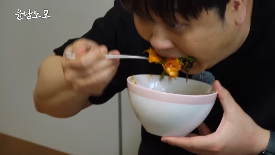 그저 비빔밥이 먹고 싶었던 윤남노 쉐프.JPG_35.webp