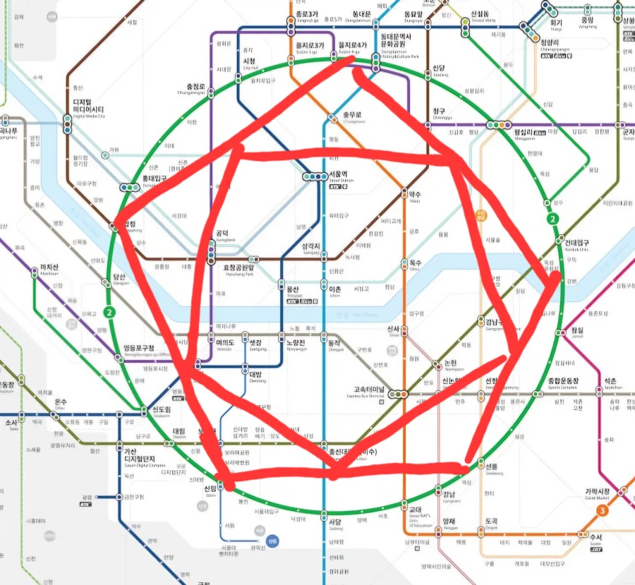 2호선 노선도 좀 수상하지 않음?_2.webp