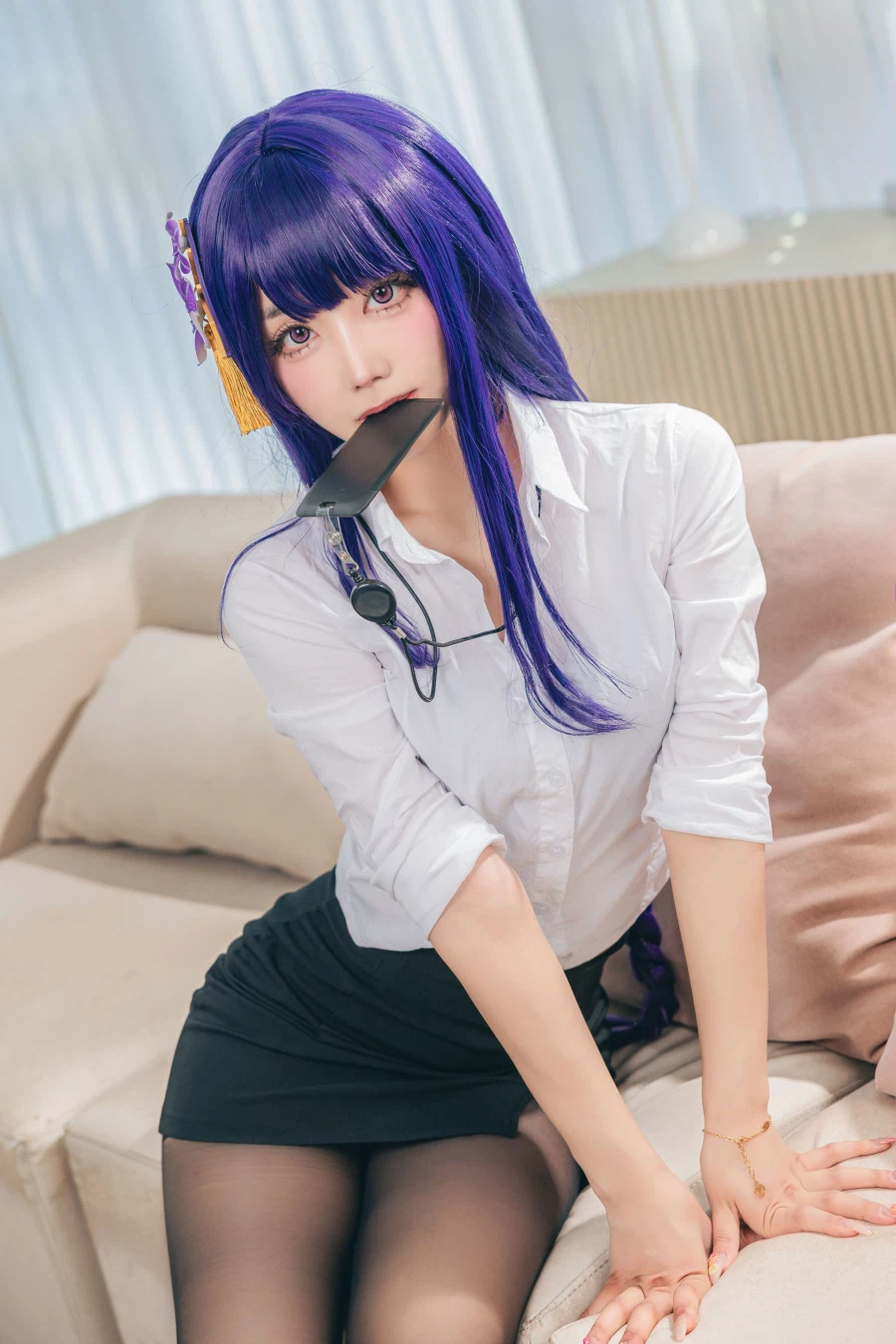 원신 오피스룩 라이덴 코스프레_4.webp