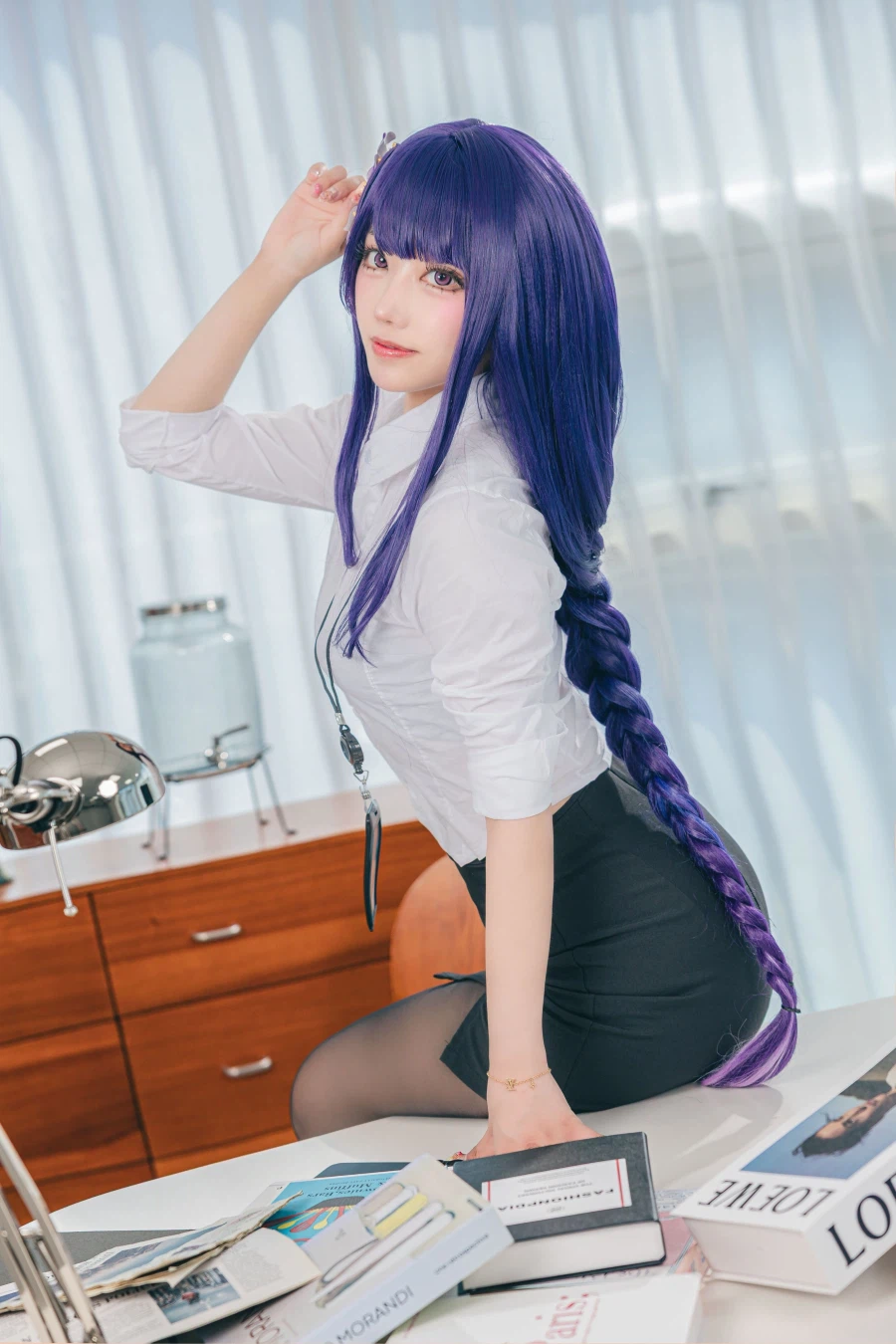 원신 오피스룩 라이덴 코스프레_5.webp