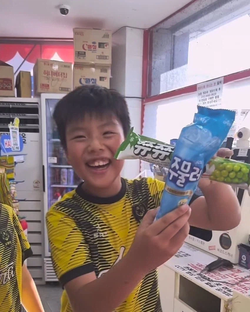 쮸쮸 주물러_1.webp