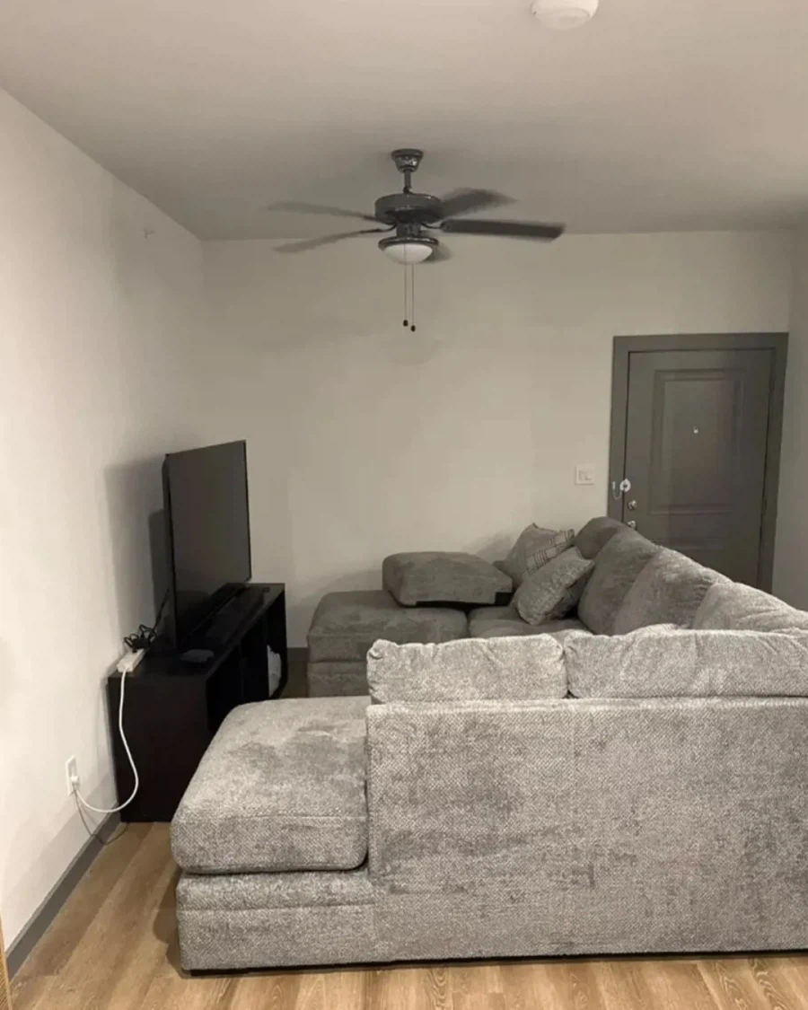 여자로썬 이해 안된다는 남자 방 사진들.jpg_4.webp