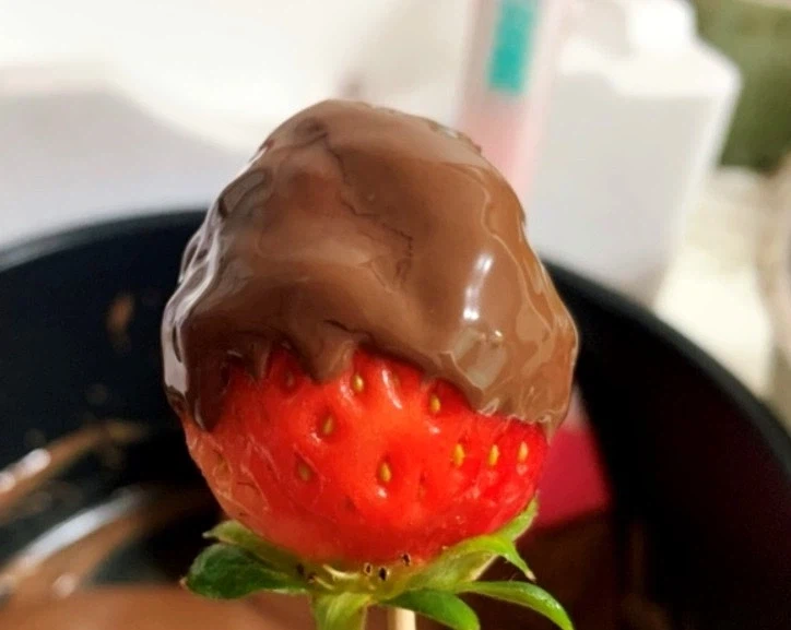 ㅈ같은 딸기가 아직도 남아 있는 것 같아._2.webp