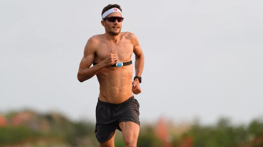 지구력에 스텟 몰빵한 사람의 신체.jpg_3.webp