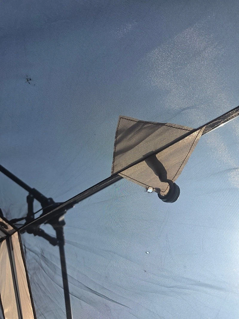 캠핑러들 사이에서 난리가 난 텐트 사기_2.webp