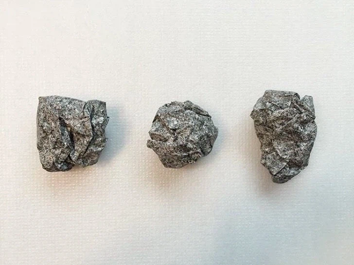 비난하는 종이접기.jpg_2.webp