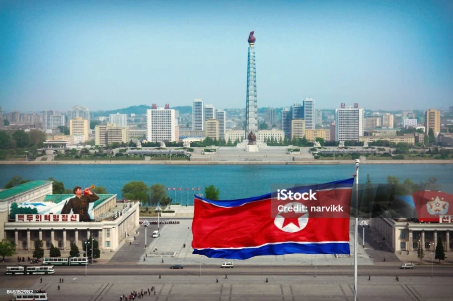 평양 광장 1인칭 시점 변경ver_1.webp