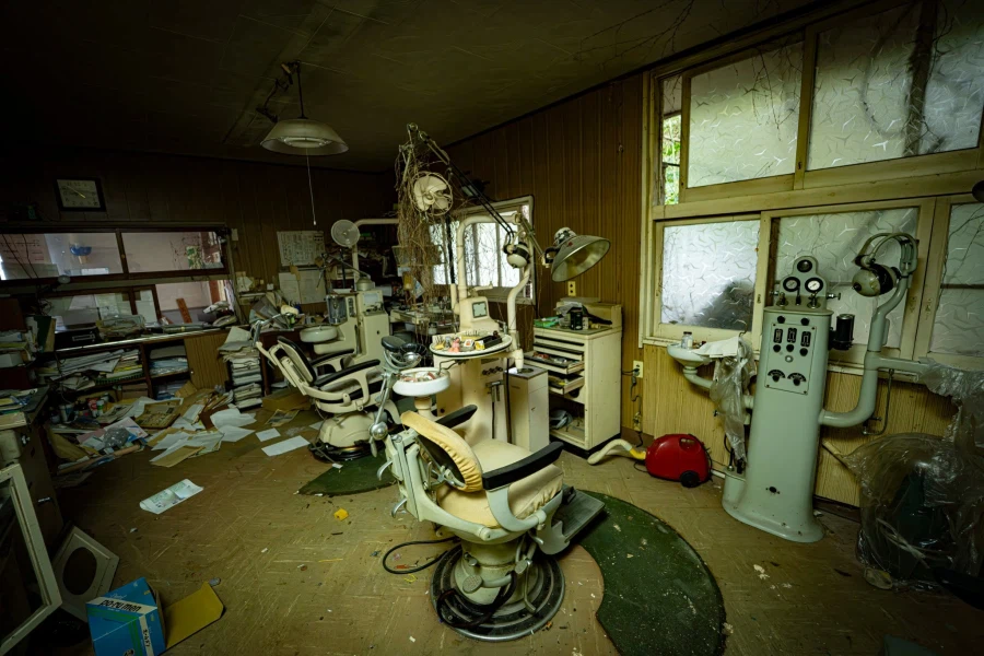 일본, 2025년 리뷰가 있는 치과 폐허 _4.webp