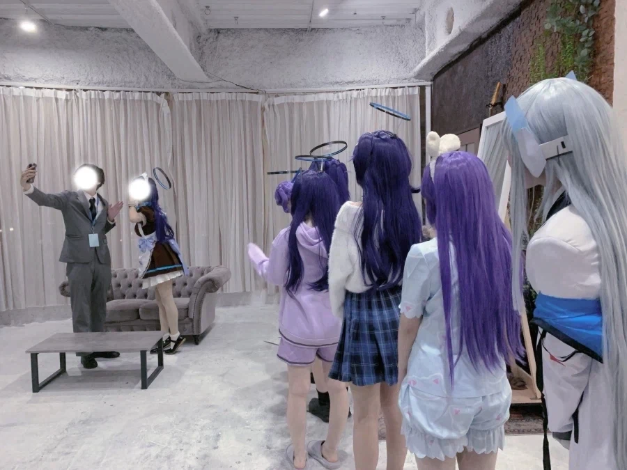 잘생긴 오타쿠의 삶.jpg_1.webp