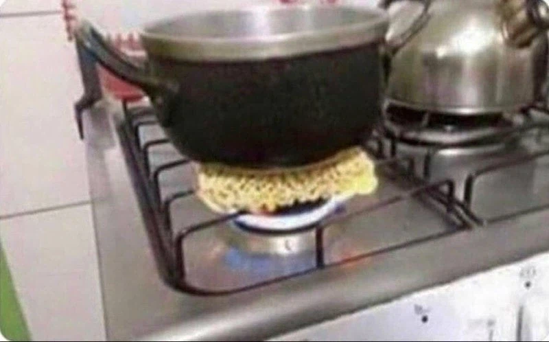 라면 끓일때 면부터 넣는 타입.jpg_1.webp