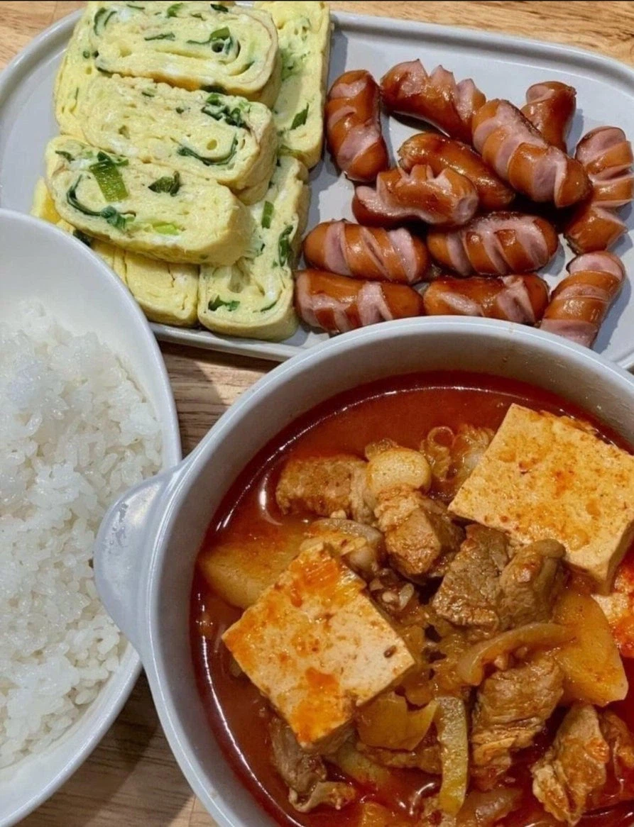 남자들이 환장하는 거_1.webp