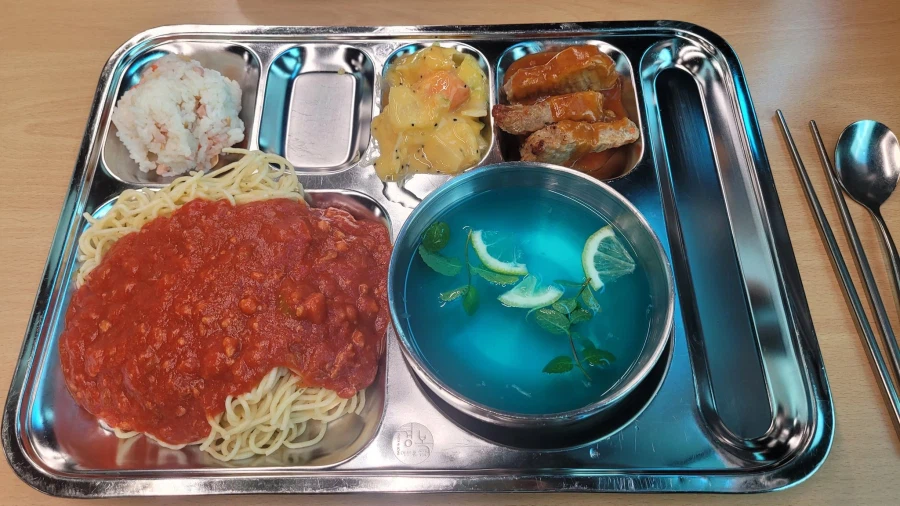 컵이 부족해서 그만 에이드를 ..._1.webp