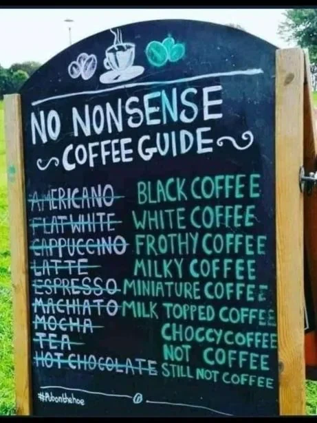 미국인들을 위해 번역된 카페 메뉴판_1.webp