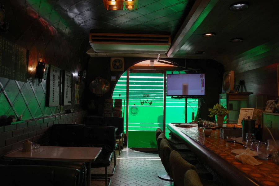 일본, 오래된 다방의 냉커피 _3.webp