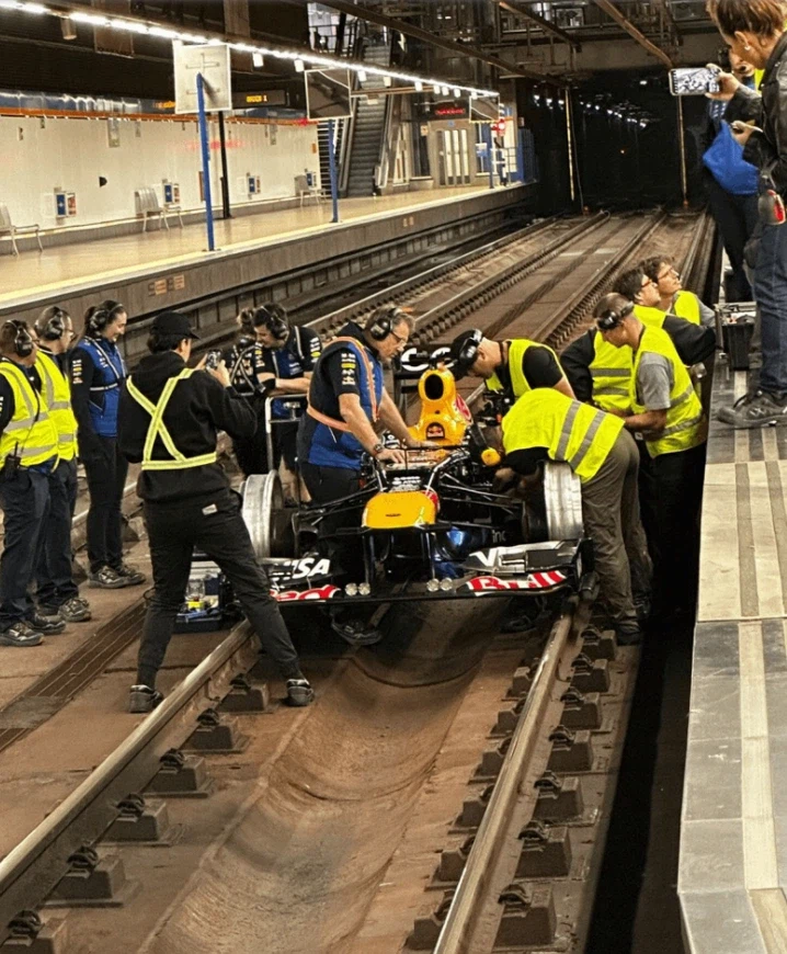 레드불의 평범한 기행_1.webp