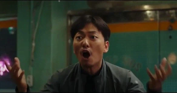 가오가이가)장난감 하나에 90만원을 태워?!_16.webp