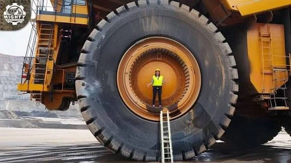 수레바퀴 보다 큰 남자아이는 모두 죽여라!!!_1.webp