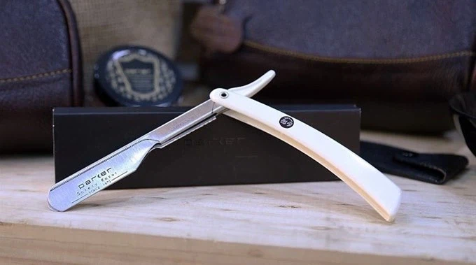 남자 면도의 로망 같은 물건_1.webp