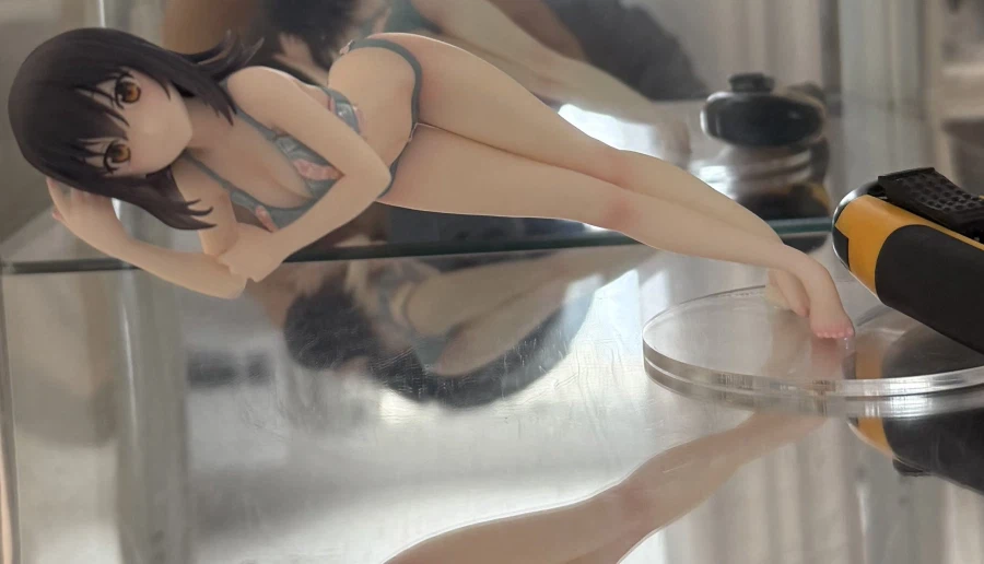 괴담) 왜 안 망하는지 모르는 수상한 피규어회사_4.webp