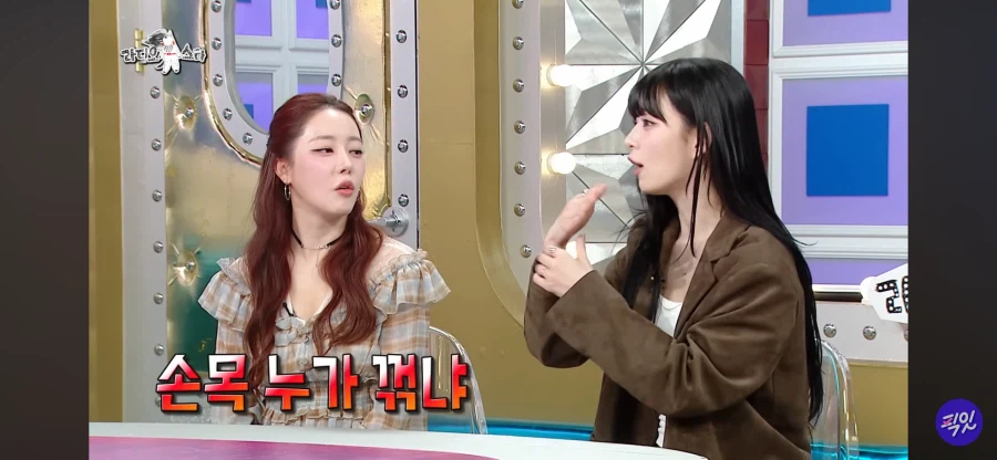 프로미스나인이 군통령인 이유_5.webp