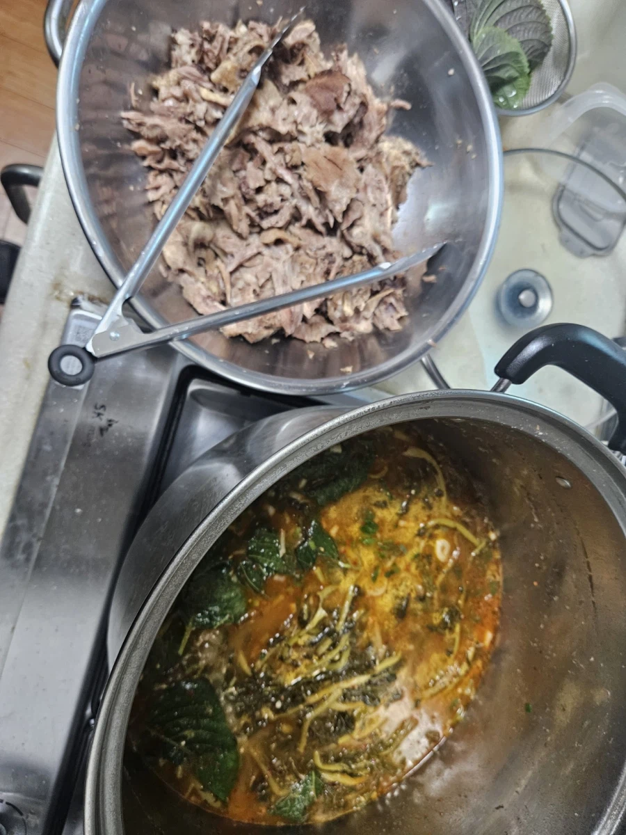 감자탕 뼈 발라먹는거 귀찮은 사람 꿀팁_3.webp