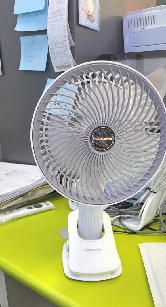 우리 편의점 여름 이걸로 버티래_1.webp