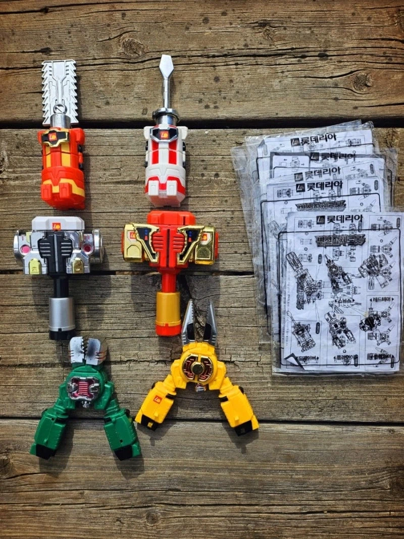 까리한 한국의 변신합체 로봇장난감_3.webp