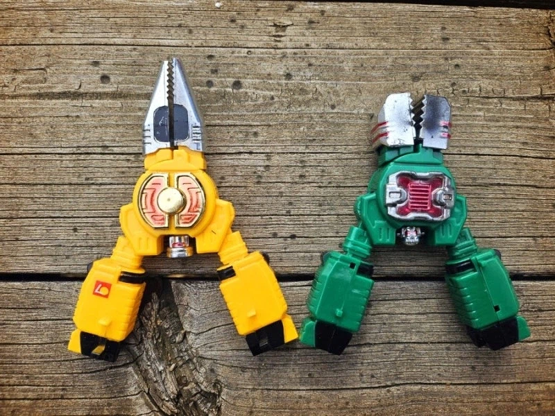 까리한 한국의 변신합체 로봇장난감_9.webp