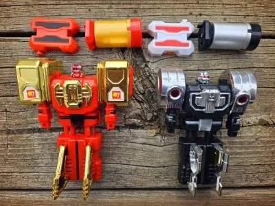 까리한 한국의 변신합체 로봇장난감_12.webp