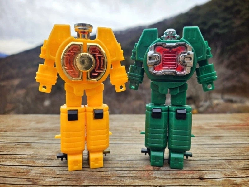 까리한 한국의 변신합체 로봇장난감_15.webp