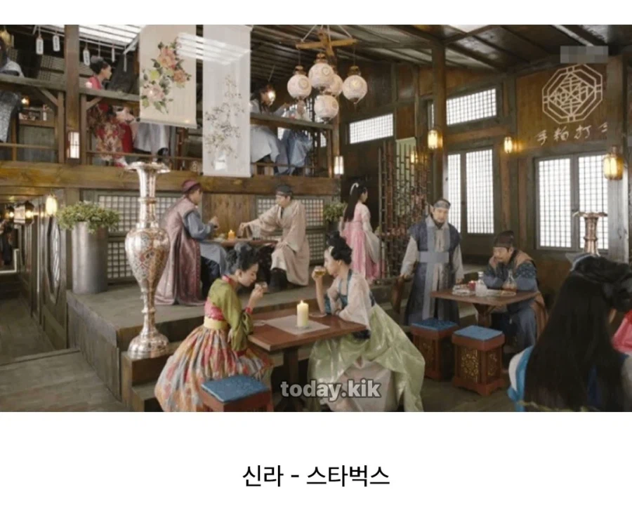 대체역사 가지고 별것도 아닌걸로 고증 어쩌구 하면서 욕한다고?_7.webp