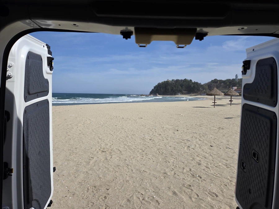 놀이용차로 드뎌 스텔스 차박해봄_5.webp