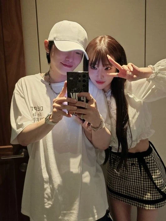 와.. 과즙세연님 연애 하시네_1.webp