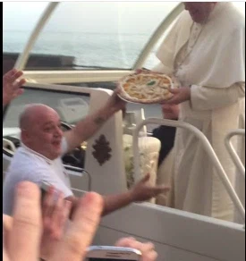 괜히 현 교황한테서 보고 싶은 거...._1.webp