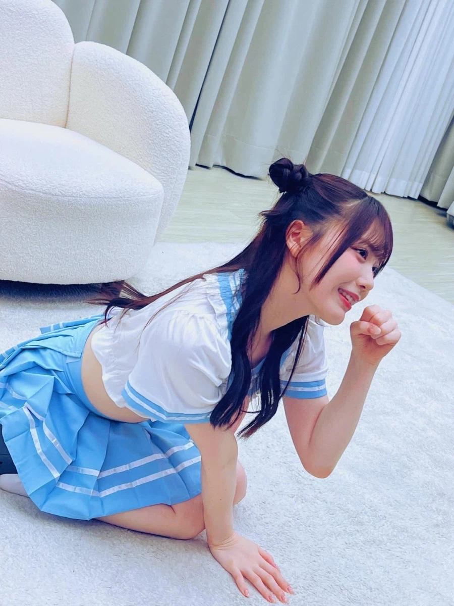 열도의 02년생 배우 jpg_4.webp