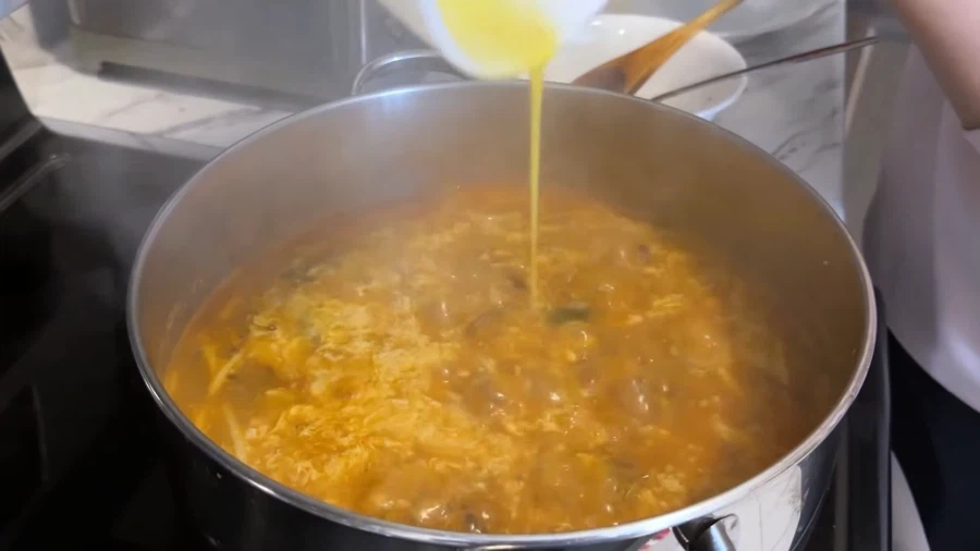 유튜브) 가족들에게 독초 수프 먹인 유튜버_11.webp