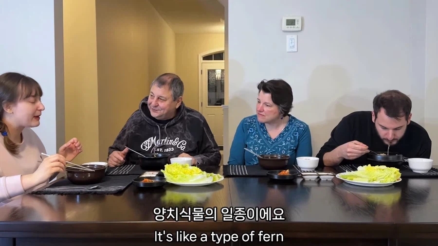 유튜브) 가족들에게 독초 수프 먹인 유튜버_27.webp