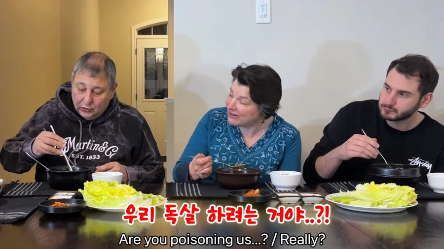 유튜브) 가족들에게 독초 수프 먹인 유튜버_31.webp
