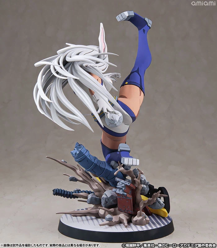 28만원짜리 피규어_5.webp